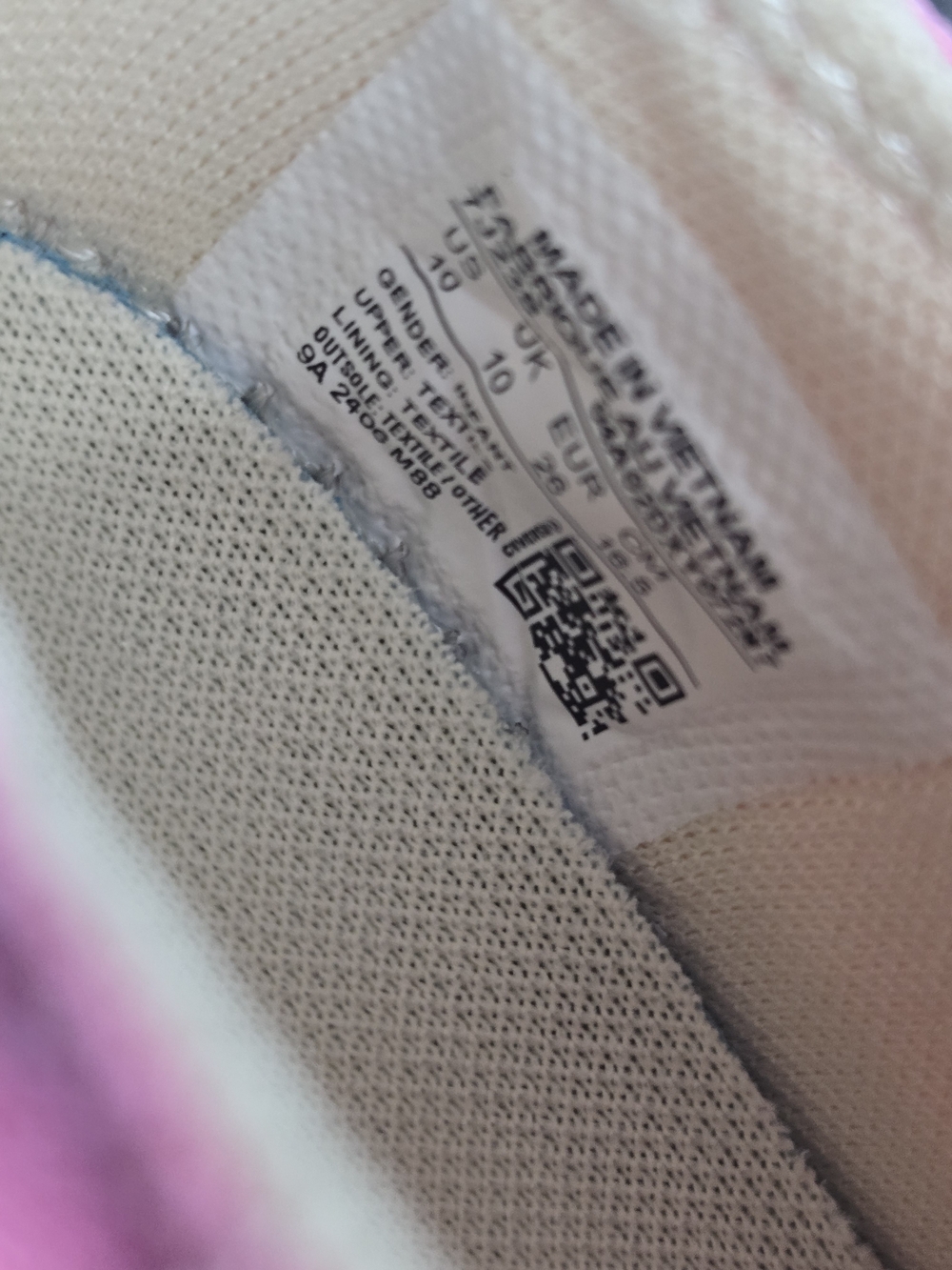 Converse Kids Low Top Canvas Sneakers - Hot Pink with White Accents - Picture 4 of 4